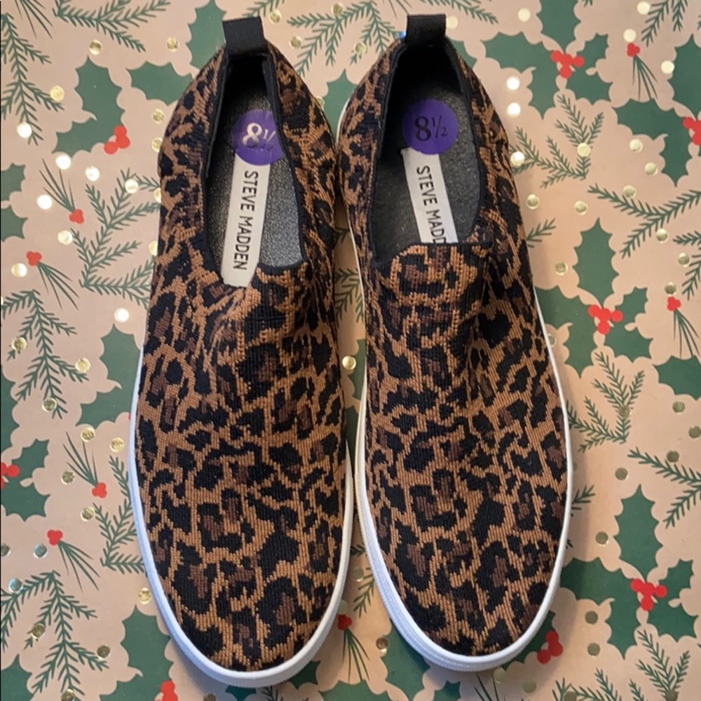 Steve Madden Leopard Print Stretch Sneakers